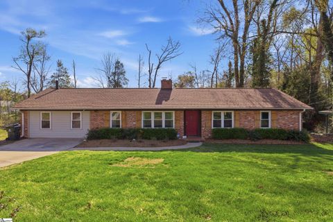 505 Kensington Road active home in Brook Glenn Gardens, Taylors, SC