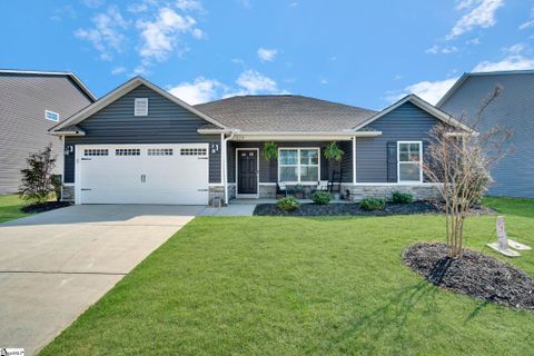 229 Icebow Road active home in Winterbrook, Fountain Inn, SC