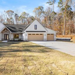 125 E Peninsula Drive