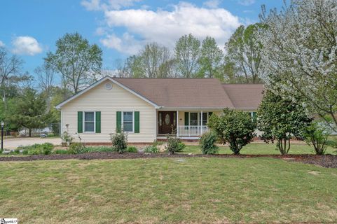 512 Wemberly Lane sold home in Wemberly Way, Simpsonville, SC