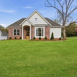 101 E C Avenue Lot C