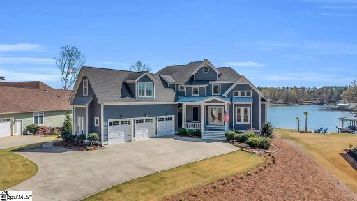 320 Commonwealth Drive