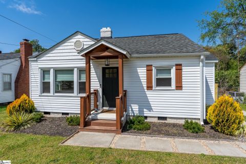 108 Parkins Mill Road active home in Fair Heights, Greenville, SC