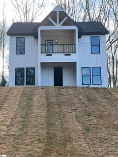 168 Boxwood Lane sold home in Oak Forest, Easley, SC