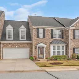 15 Everleigh Court