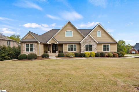 316 Scenic Lake Court active home in Ashmore Lakes, Piedmont, SC