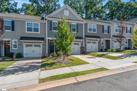 127 Wethington Way active home in Wethington Place, Travelers Rest, SC