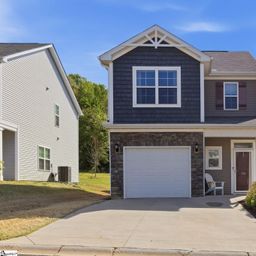 712 Hayden Lane