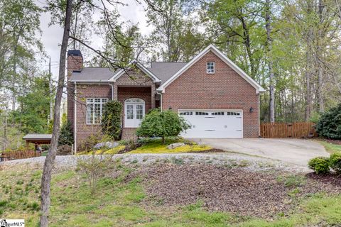 11 Eastwood Drive sold home in Old Mill Estate, Taylors, SC