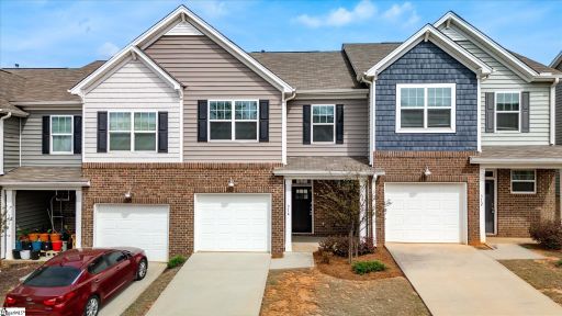 314 E Compass Way pending home in North View, Easley, SC