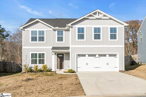 136 Bleckley Trail active home in Bleckley Trail, Anderson, SC
