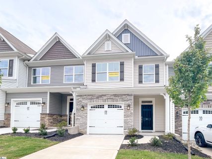 61 Fair Village Lane active home in Fairview Village, Simpsonville, SC