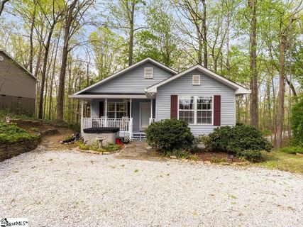 Homes in Look Up Forest, Travelers Rest