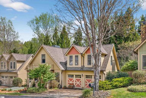 Homes in Country Place, Travelers Rest