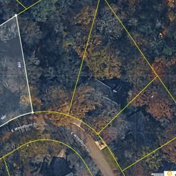 105 E Woodburn Drive