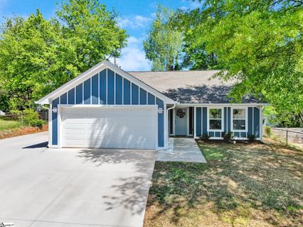 4 Mcarthur Street active home in Abney Mills, Greenville, SC