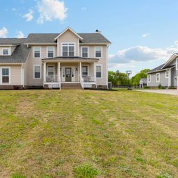 5 Camarillo Court