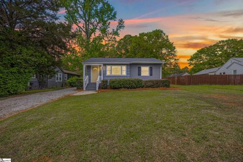 6 Pleasant Ridge Avenue sold home in Pleasant Valley, Greenville, SC
