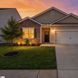 16 Oak Edge Lane