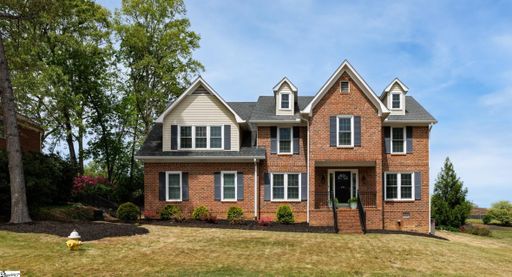 219 E Thistle Lane pending home in Roper Mountain Estates, Greenville, SC