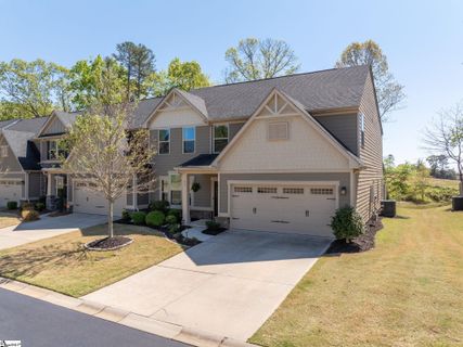 82 Hemingway Lane sold home in Townes At Five Forks, Simpsonville, SC