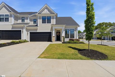 400 Water Garden Place active home in Carriage Run, Simpsonville, SC