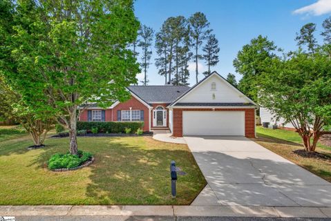 196 Birkhall Circle sold home in Linkside At Bonnie Brae, Greenville, SC