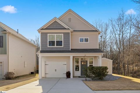 121 Wheaton Court sold home in Bessinger, Simpsonville, SC