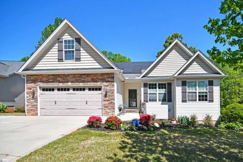605 Summitbluff Drive sold home in Poplar Forest, Greenville, SC