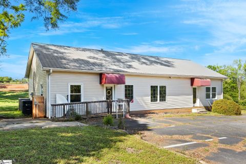 1413 Highway 49