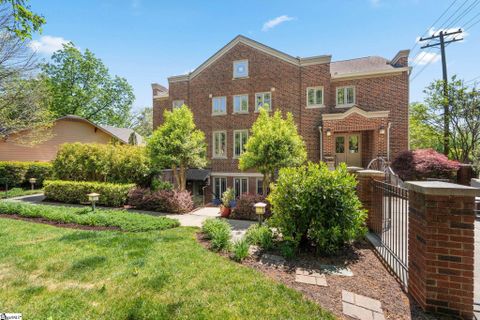 325 Hampton Avenue Unit 101 active home in The Hamptons, Greenville, SC
