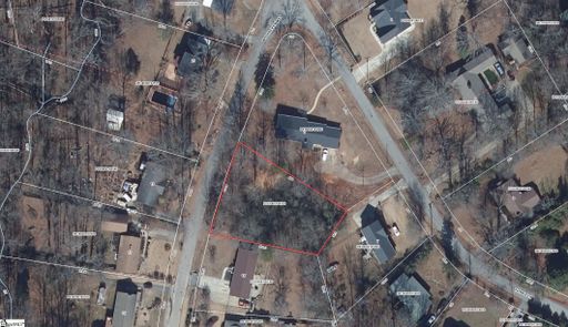22 Woodberry Way sold home in Hollyvale, Greenville, SC