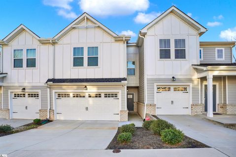 66 Galley Lane pending home in The Village At Chapel Green, Greenville, SC