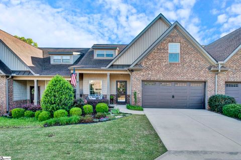 819 Asheton Commons Lane active home in The Reserve At Asheton Lakes, Simpsonville, SC