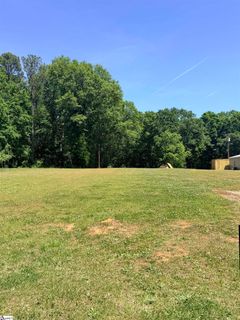 15169 Highway 221