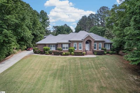 106 Newington Circle pending home in Kings Grant, Anderson, SC