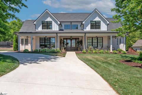 Homes in Stillwaters Of Lake Robinson, Taylors