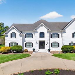 108 Stratford Drive
