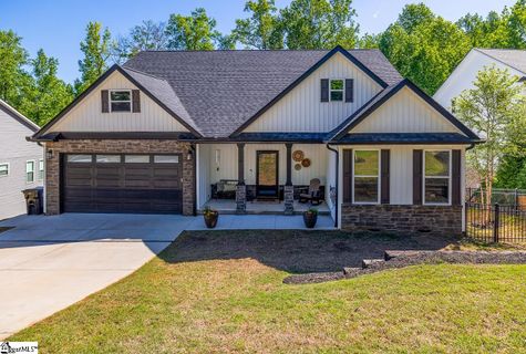 104 Harpers Ferry Court sold home in Powderhorn, Simpsonville, SC