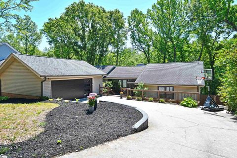 Homes in Sugar Creek, Greer