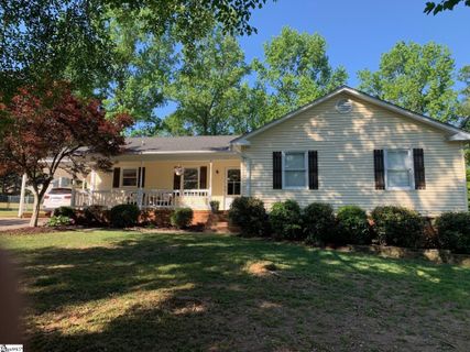 111 Quincy Drive sold home in Quincy Acres, Greer, SC