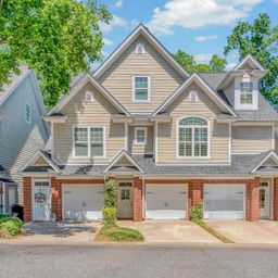 18 Edge Court Unit B