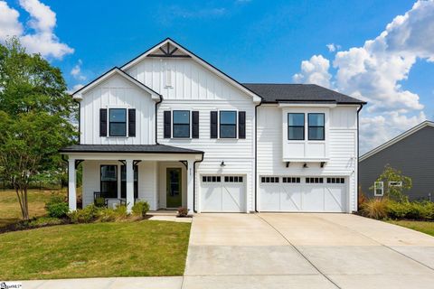 Homes in Parklynn Hills, Fountain Inn