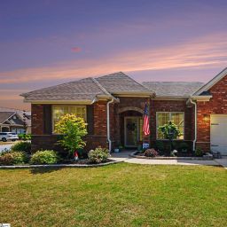 401 Woodland Oaks Court