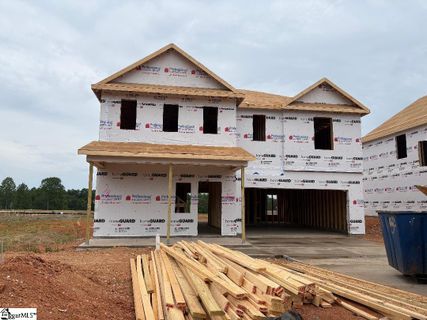 129 Cedar Shoal Court active home in Edgewood Farms, Easley, SC