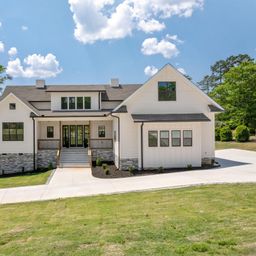 100 Pinelands Place
