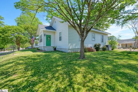 12 Lawrence Street sold home in Pacific Mills, Lyman, SC