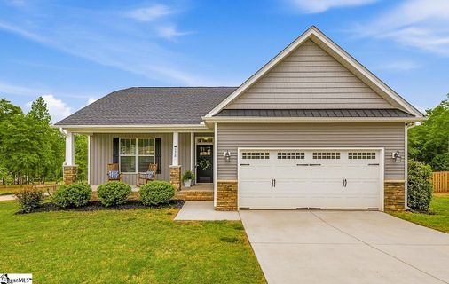 572 Forden Drive sold home in Shady Grove Hills, Wellford, SC