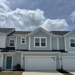 418 Crestcreek Drive