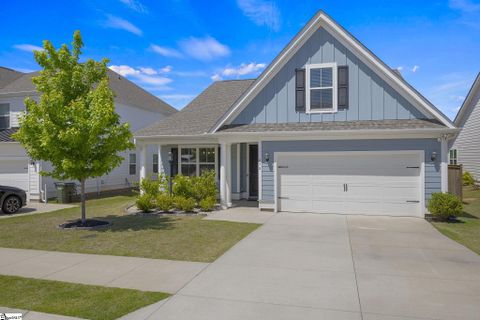678 Crossbuck Trail